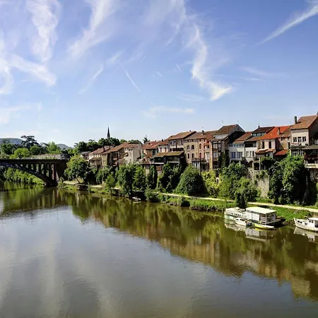 House Near Villefranche-Du-Perigord, Cleaning Included Dom wakacyjny Loubejac